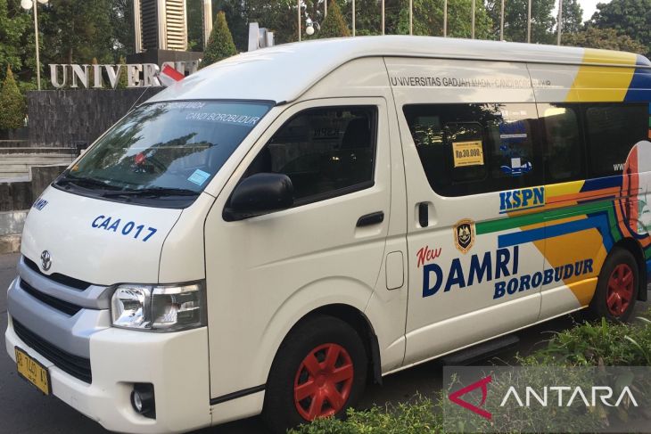 Damri hadirkan trayek wisata di wilayah Magelang pada hari libur Waisak