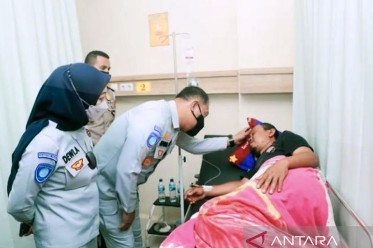 Jasa Raharja berikan santun korban kecelakaan maut di Karawang