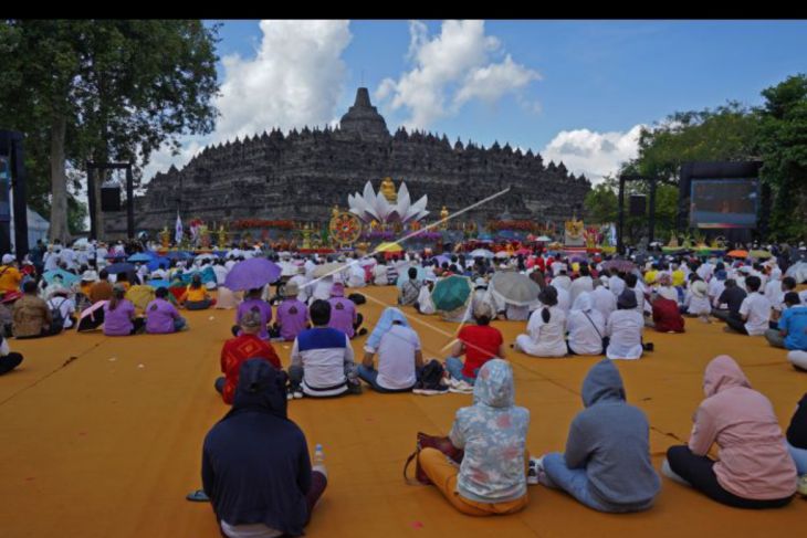 Perayaan Waisak di Borobudur