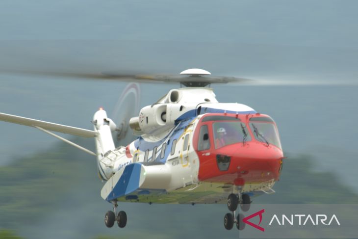 Helikopter multiguna buatan China uji coba terbang perdana