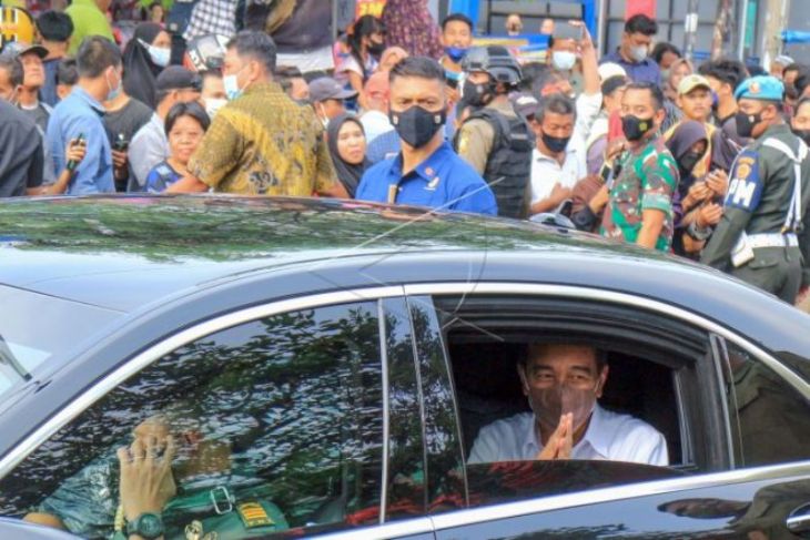 Presiden Jokowi kunjungi Pasar Cibinong Bogor