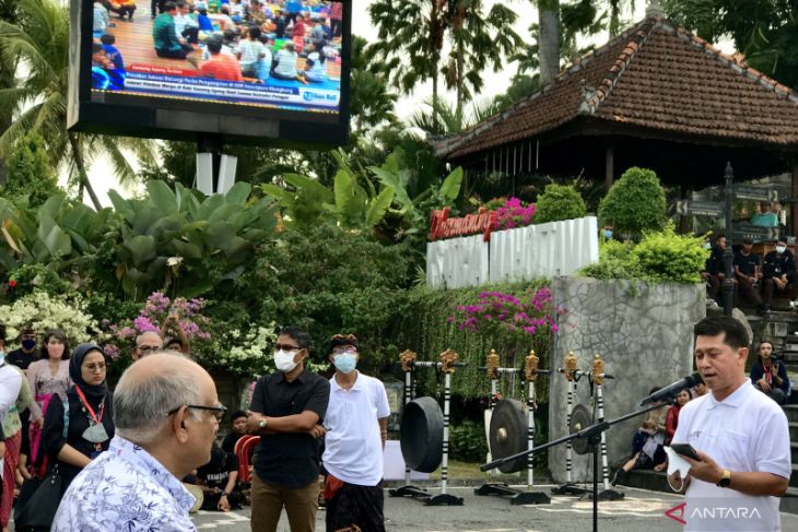 Bupati Klungkung Kenalkan Menyama Braya Untuk Hadapi Bencana Antara