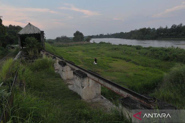 Bendungan Peninggalan Belanda di Jombang