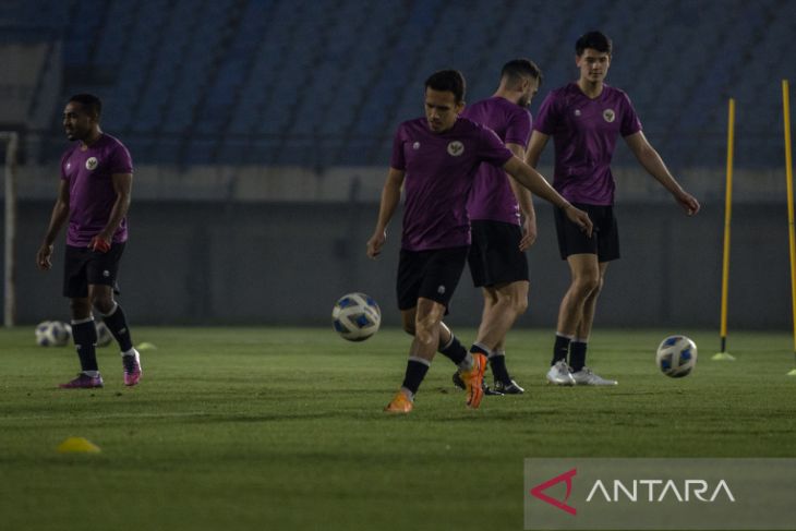 Latihan Timnas Indonesia jelang lawan Bangladesh 