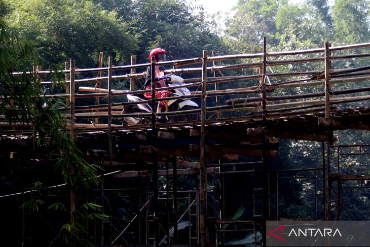 Jalur Kediri - Tulungagung Dialihkan