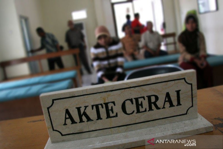 Di Aceh Besar lebih banyak istri gugat cerai suami