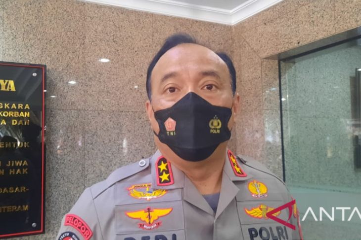 Kapolri Jenderal Listyo Sigit mutasikan Kapolda Gorontalo