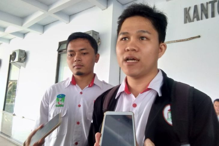 KAMMI berunjukrasa desak 12 tuntutan di DPRD Bengkulu