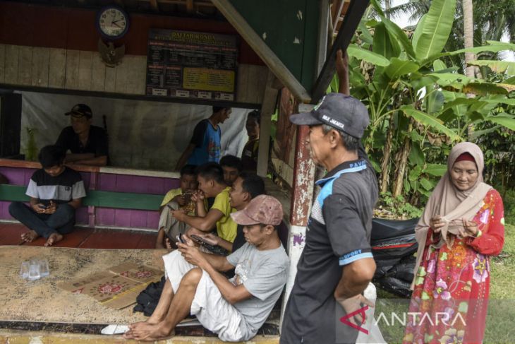 Kesulitan jaringan internet dan telepon di Ciamis 