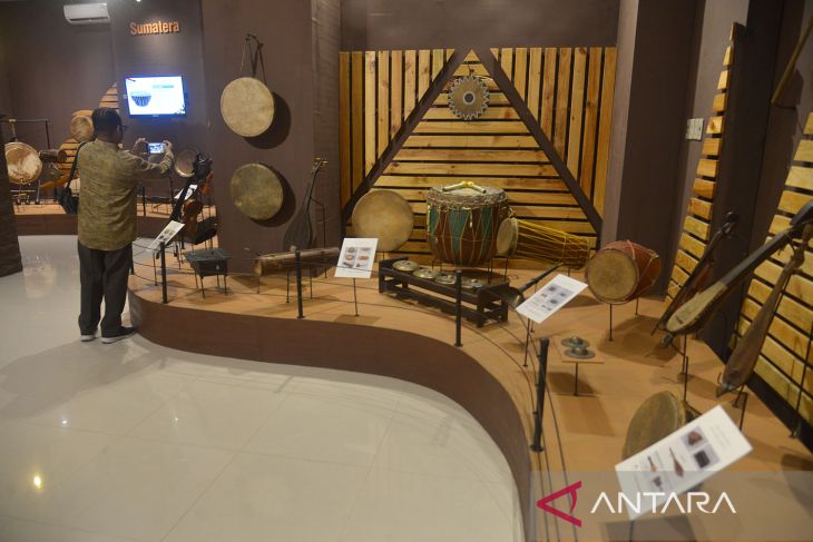 Pameran alat musik tradisional nusantara di Aceh