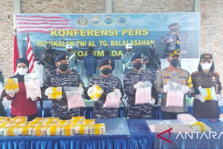 TNI AL Pangkalan TBA gagalkan penyelundupan sabu dan ekstasi