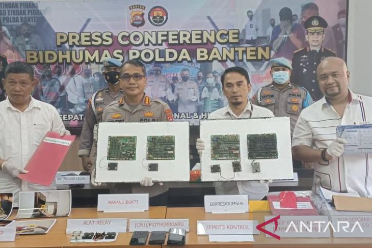 Polda Banten  ungkap kecurangan perdagangan BBM di SPBU Gorda Serang