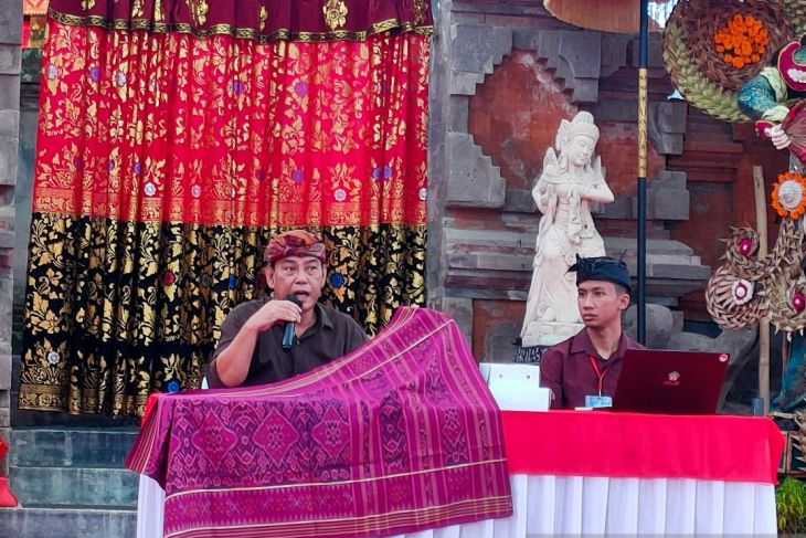 Akademisi ajak rakyat Bali pahami fungsi kain tradisional