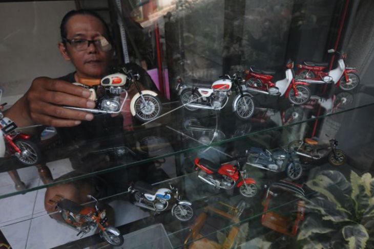 Miniatur Motor Jadul