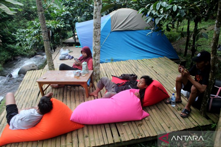 Wisata Kebon Pitu Wonosalam Jombang