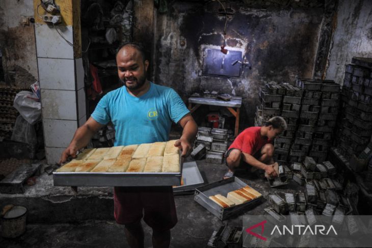 Produksi roti cari rasa 
