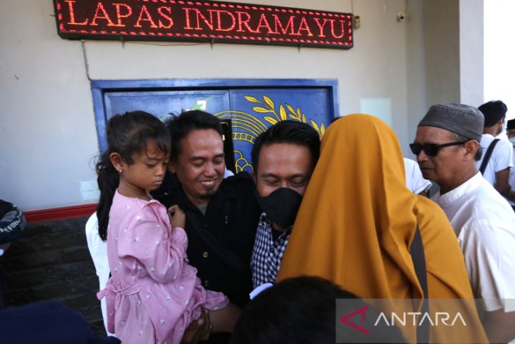 Perpanjang waktu penerapan asimilasi rumah 