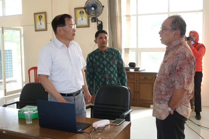 Pemkab Buol beri peluang investor asal Korea berinvestasi
