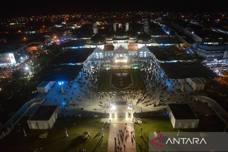 Festival takbir di Masjid Raya Baiturrahman