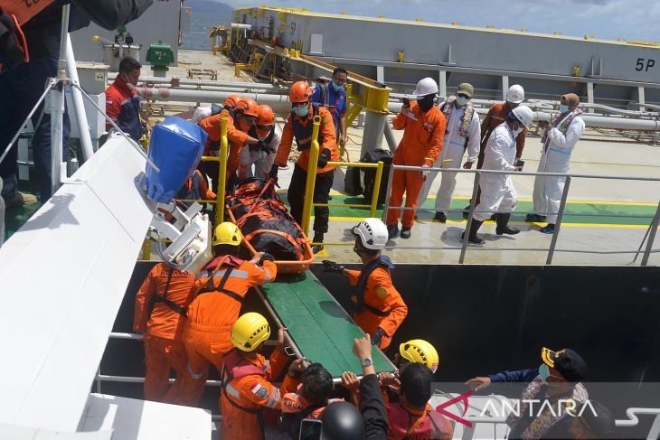 Evakuasi jenazah ABK kargo berbendera Panama di Aceh