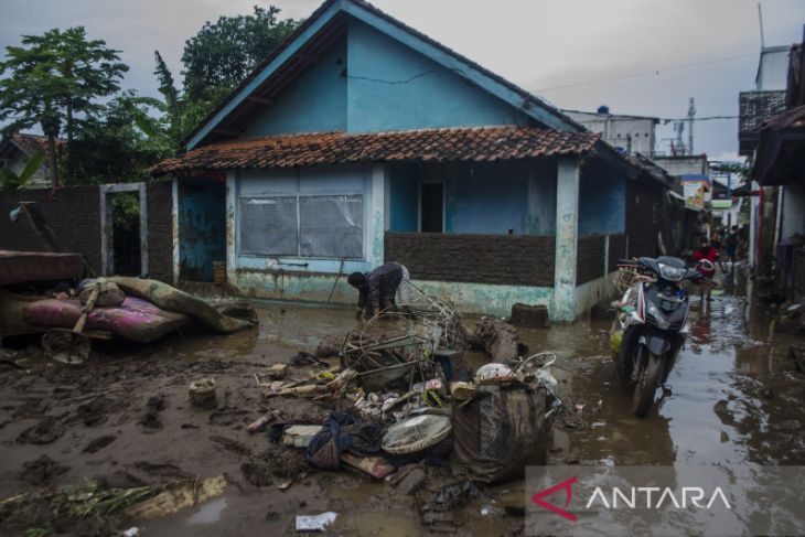 Dampak banjir bandang di Garut 