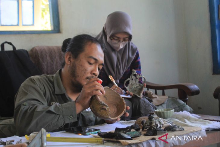 Temuan benda kuno di Jombang