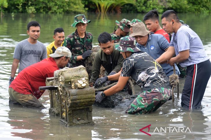 Bakti sosial TNI di situs Kerajaan Aceh Darussalam