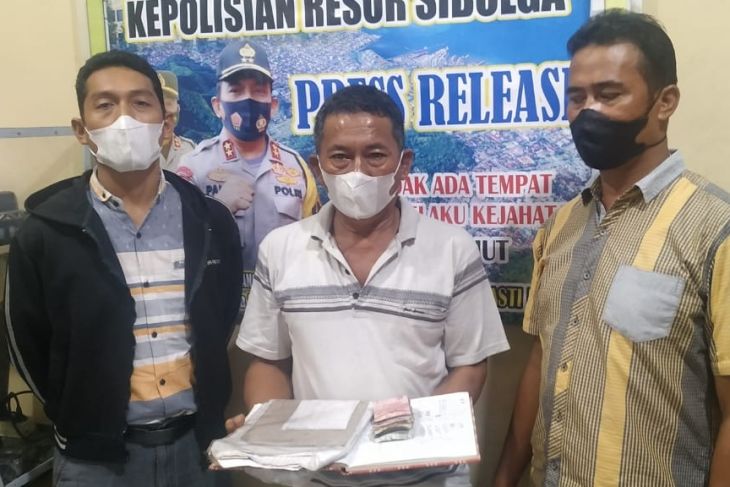 Polisi tangkap pelaku judi Sidney di Sibolga