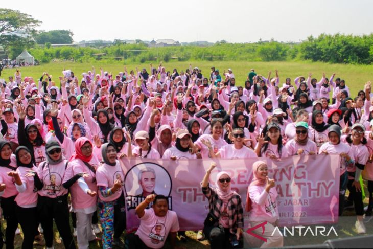 Seribuan perempuan milenial Karawang gabung mendukung Ganjar Pranowo