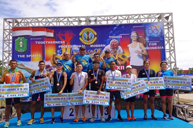 Lantamal XII  jadikan triathlon event reguler di Kalimantan Barat