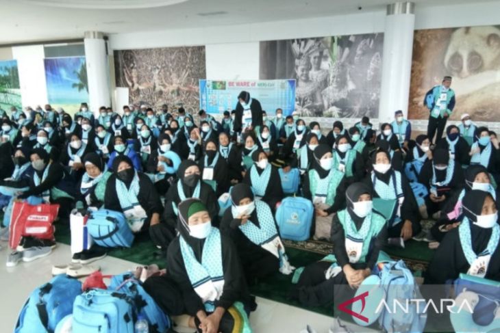 Kemenag Kaltim terapkan prokes sambut kedatangan jemaah haji