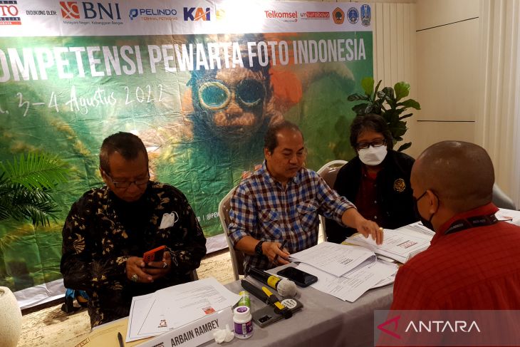  Uji Kompetensi Pewarta Foto Indonesia di Surabaya