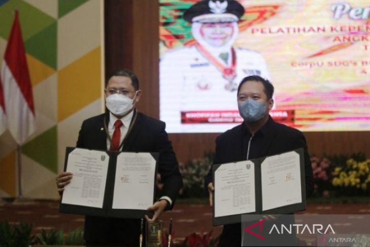 Pemprov-ANTARA Jatim memasukkan materi jurnalistik bagi ASN