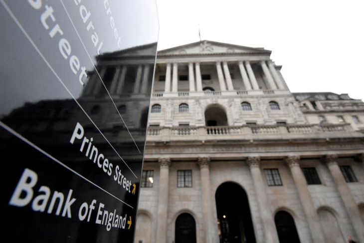 Bank sentral Inggris naikkan suku bunga acuan sebesar 0,3 poin