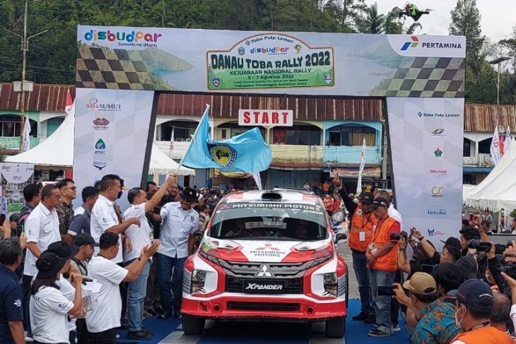 Wagub Sumut buka Danau Toba Rally 2022 di Parapat