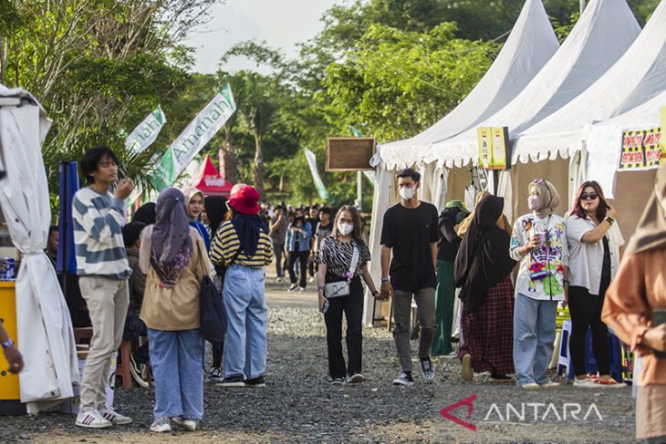 Pembukaan LiburLand Festival di Amanah Borneo Park