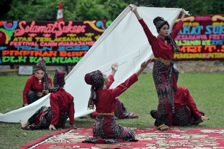 Tari Kreasi Tengkuluk