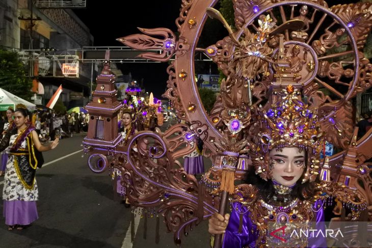 JEMBER FASHION CARNAVAL KE-20