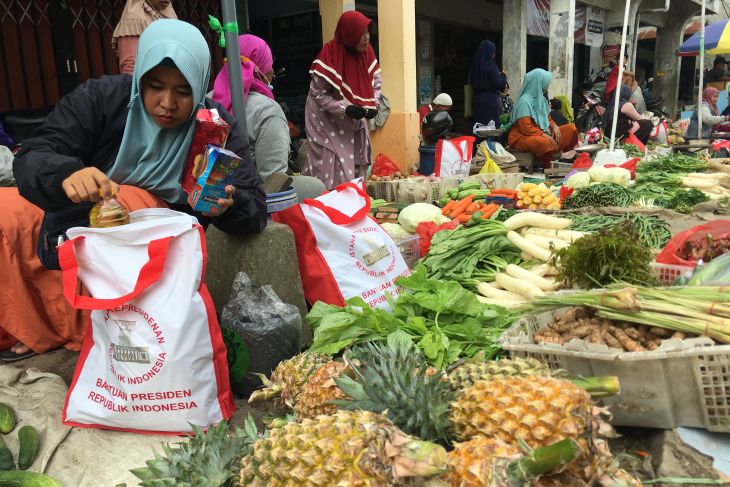 Pedagang Pasar Sungai Duri dan bantuan dari Presiden