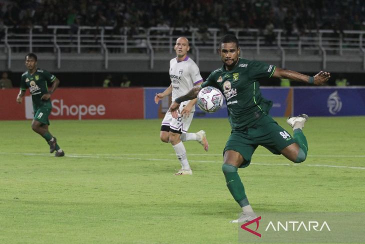 Liga 1: Persebaya dapat suntikan amunisi pemain dalam "derby Suramadu"