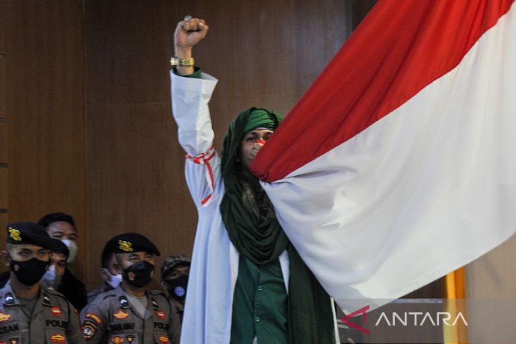 Sidang putusan Bahar bin Smith 