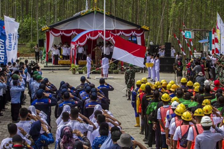 Upacara bendera pertama di titik nol IKN