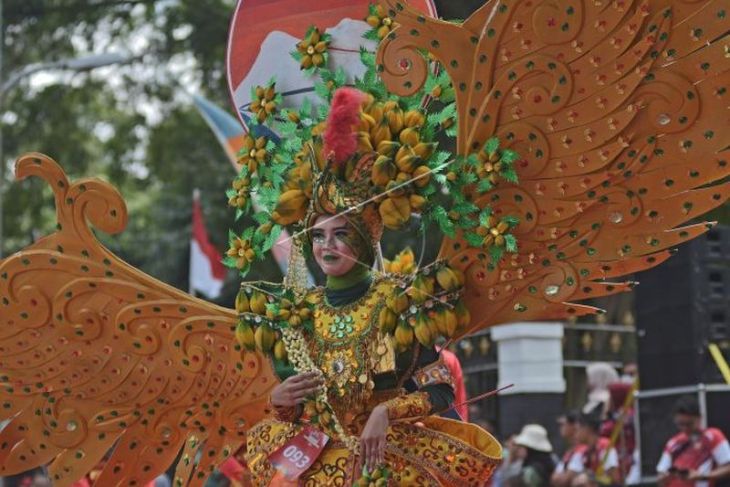 Karnaval kostum kreasi di Wonosobo