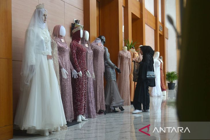 Pameran pelaminan pengantin di Aceh