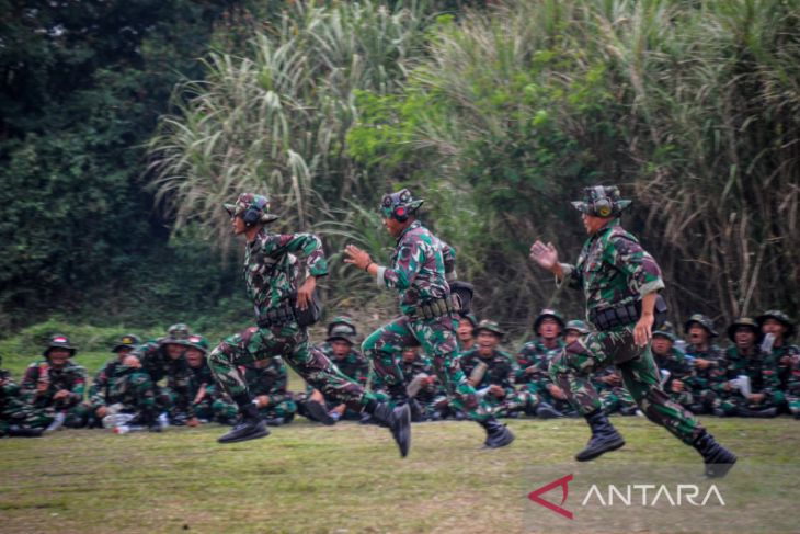 Latihan menembak atlet Kodam III Siliwangi 