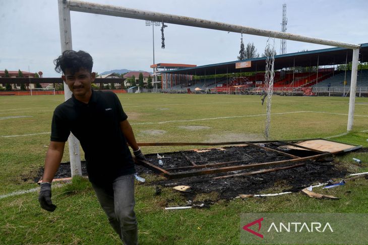 Kerusakan stadion pascarusuh Persiraja versus PSMS