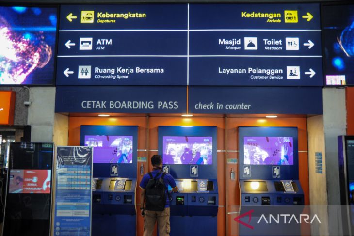 Rencana penyesuaian tarif kereta api 