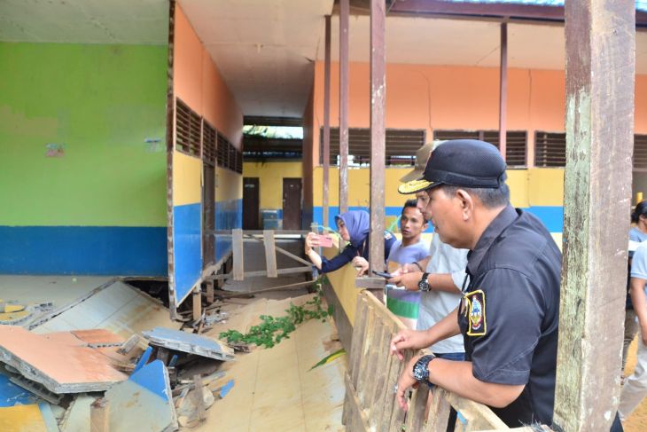 Ketua LP3KKU soroti lambannya pekerjaan tiga sekolah yang rusak