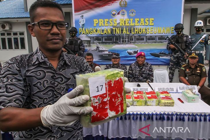 TNI AL rilis penemuan 23 kilogram sabu-sabu