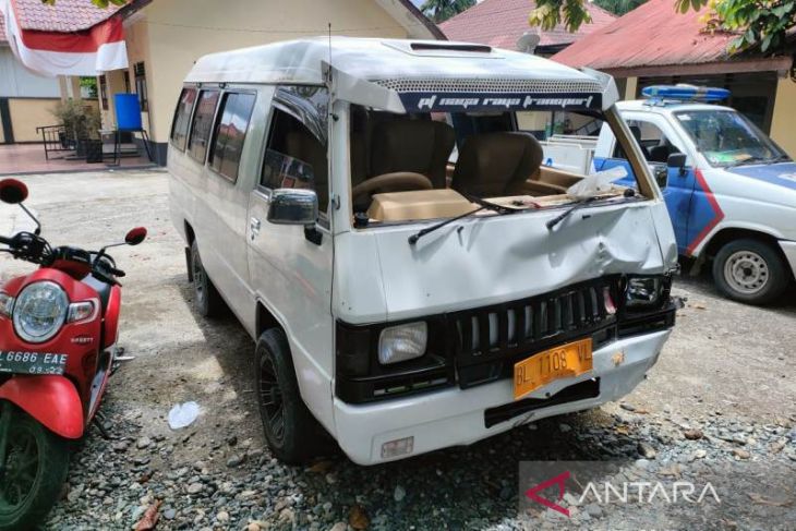 Ditabrak L-300, seorang pelajar SMP di Aceh Barat meninggal